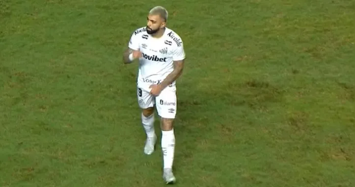 STJD julga Gabigol por gesto obsceno, e atacante pega um jogo de suspensão