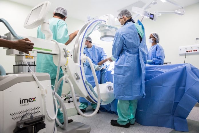 Governo do Estado lança edital de credenciamento para médicos e odontólogos, com investimento anual superior a R$ 655 milhões