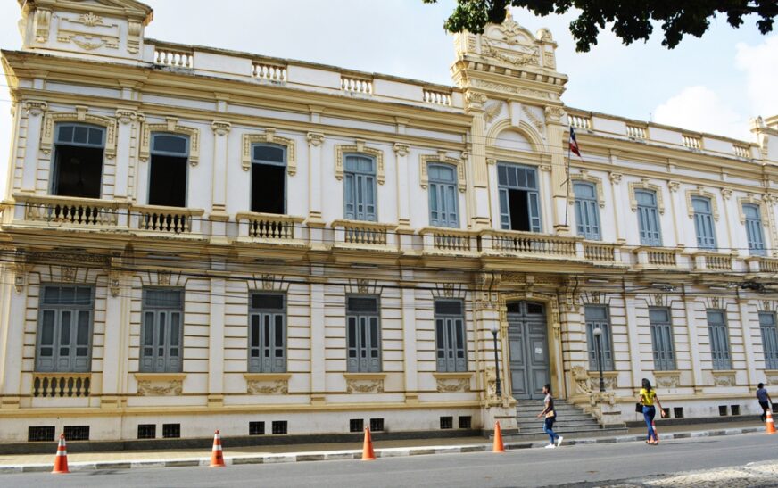 Divulgado locais das provas do concurso público de Feira de Santana