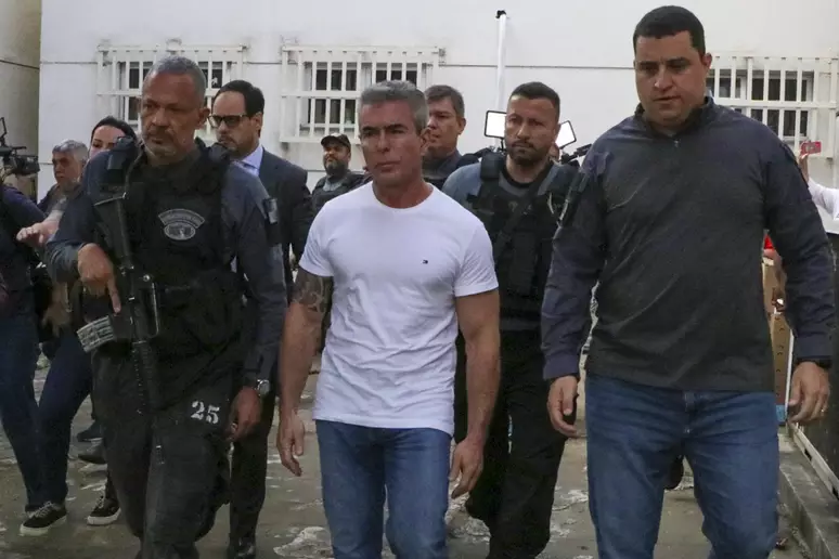Bicheiro Rogério de Andrade é transferido para presídio federal
