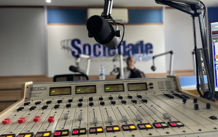 Rádio Sociedade News se consolida como líder de audiência