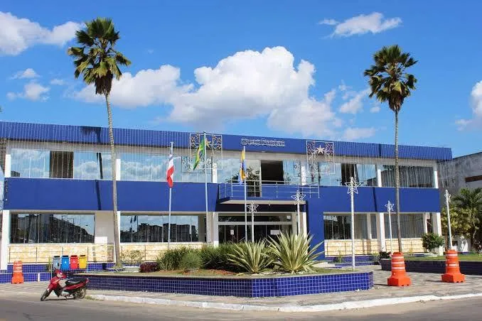 PF deflagra operação contra fraudes em licitações da prefeitura de Conceição do Jacuípe