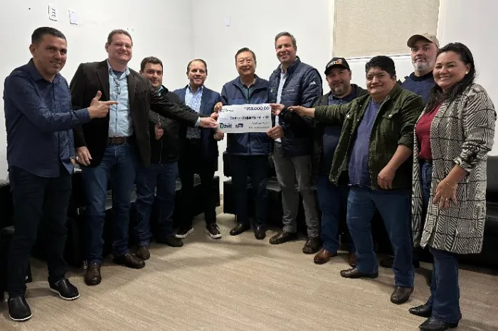 Coronel David reforça serviço da Apae e Hospital Municipal de Itaporã com R$150 mil