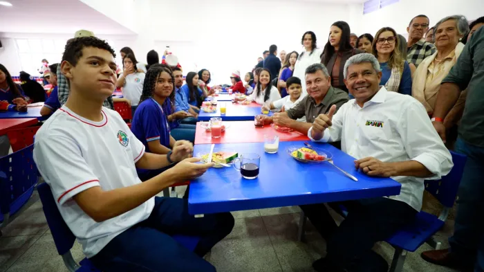 Nova escola em tempo integral transforma ensino e inspira futuros cientistas em Barra da Estiva