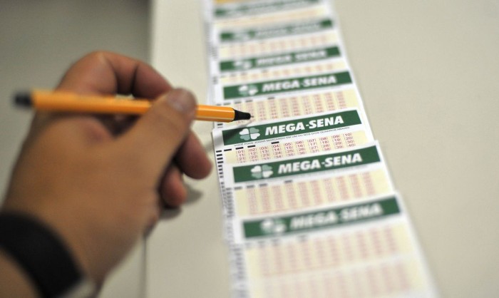 Ninguém acerta a Mega-Sena e prêmio principal acumula em R$ 31 milhões