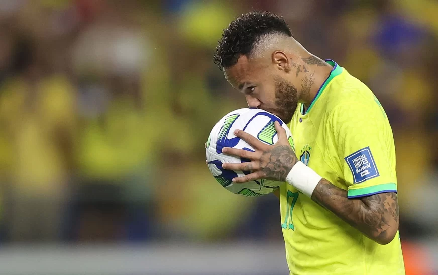 Neymar compra mansão de R$ 5,5 milhões