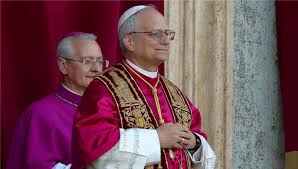 Novo papa escolhido no Vaticano é norte-americano