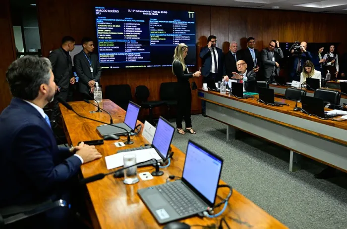Viaduto em Pouso Alegre (MG) receberá nome de José Pereira da Silva