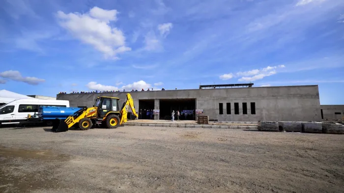 Em Jacobina, governador entrega equipamentos de saúde e acompanha obras do Hospital Vale do Ouro