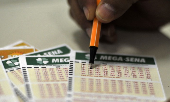 Mega-Sena acumula novamente e prêmio vai para 100 milhões