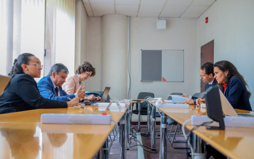 Brasil e França discutem cooperação climática e combate à fome em reunião na Etiópia