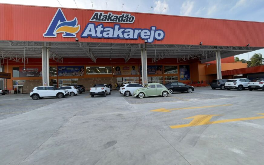 Atakarejo inaugura nova unidade em Feira de Santana e reforça compromisso com geração de empregos