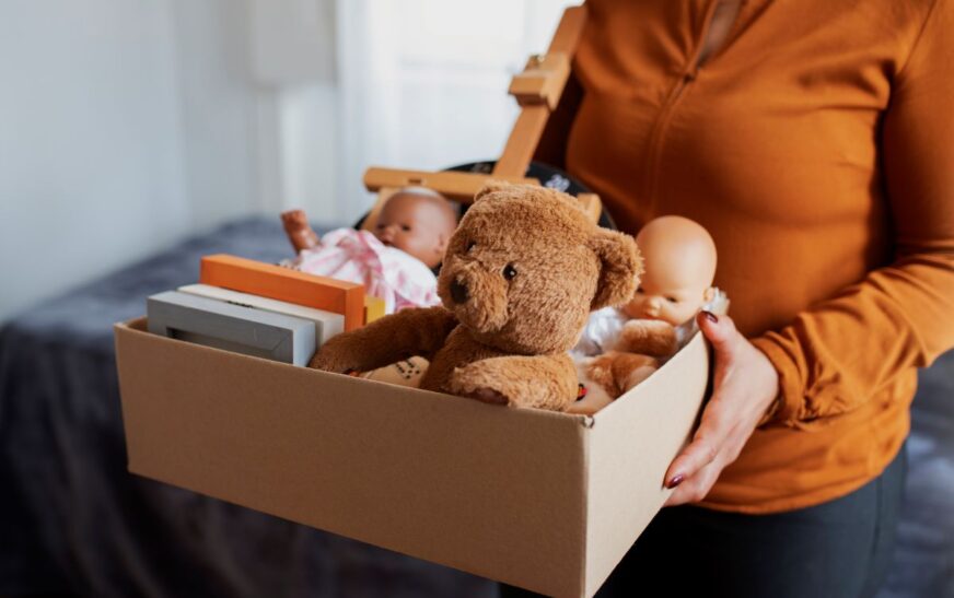 Especialista explica os riscos da pirataria de brinquedos no Dia das Crianças