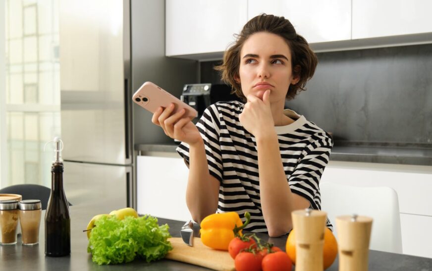Redes sociais e desinformação: os riscos do terrorismo nutricional para sua saúde