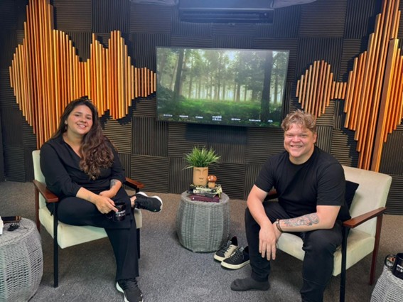 Solidão em tempos digitais: os efeitos da hiperconectividade nas relações humanas