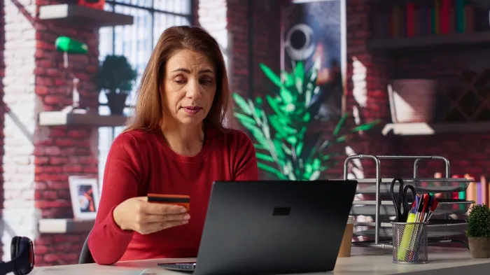 Ataques digitais disparam no Brasil e acendem alerta