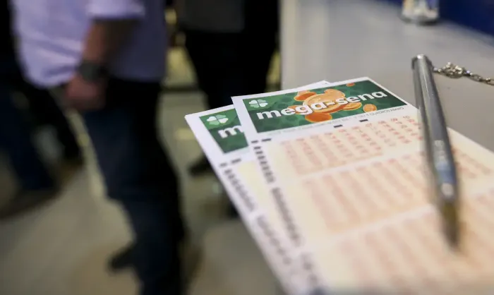 Mega-Sena acumulada vai sortear R$ 100 milhões no próximo sábado