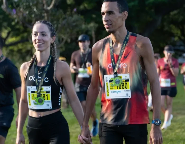 Corredores testam HUAWEI GT Runner 2 na Maratona de SP