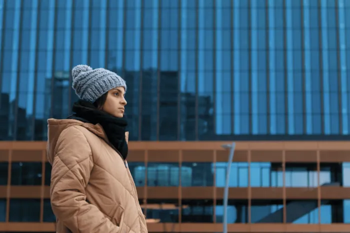 Varejo de moda feminina aquece com chegada do inverno 2026