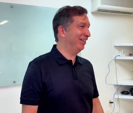 A ascensão de Carlinhos Sobral incomoda e gera especulações