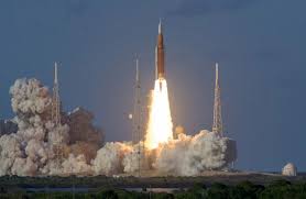 NASA volta à Lua após 50 anos e reacende disputa global