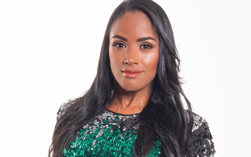 Paola Costta lança álbum “Baú do Arrocha”