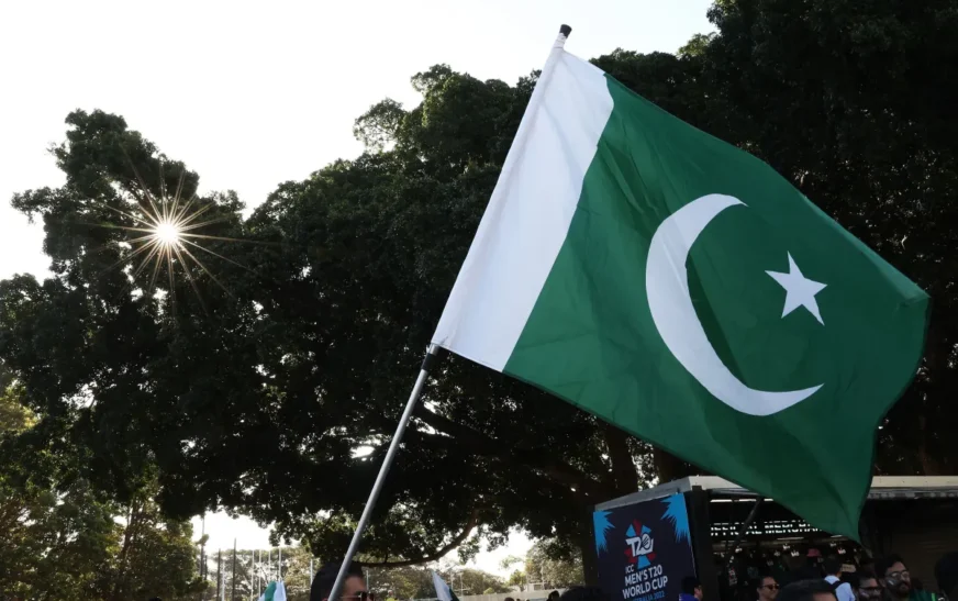 Paquistão enfrenta pressão para negociações entre EUA e Irã, diz analista