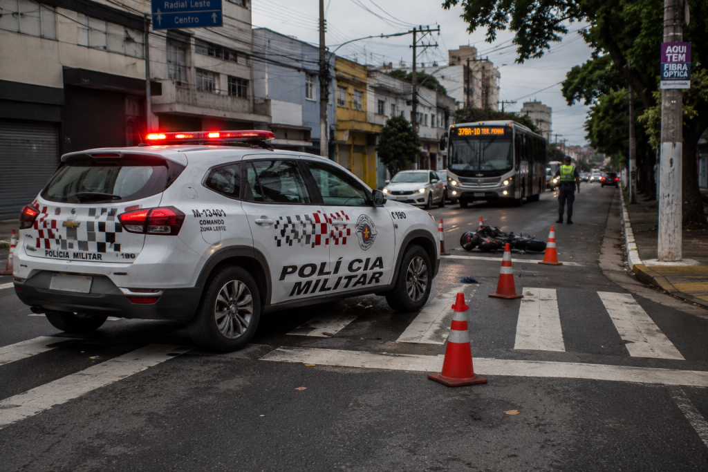 mulher-e-crianca-sao-atropeladas-por-viatura-da-pm-na-zona-leste-de-sao-paulo