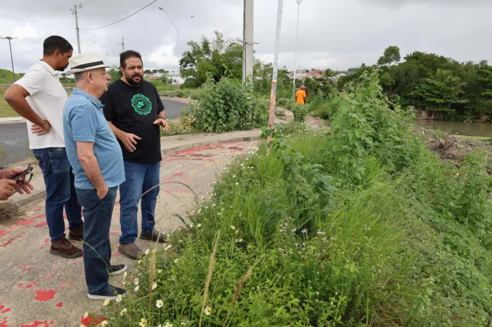 Lagoa do Alto do Papagaio já está 90% limpa para obras de urbanização